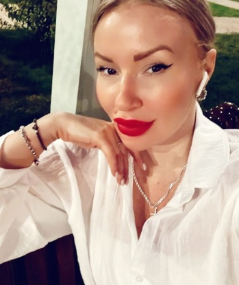 Александра
